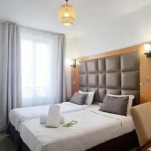 rezervați aici