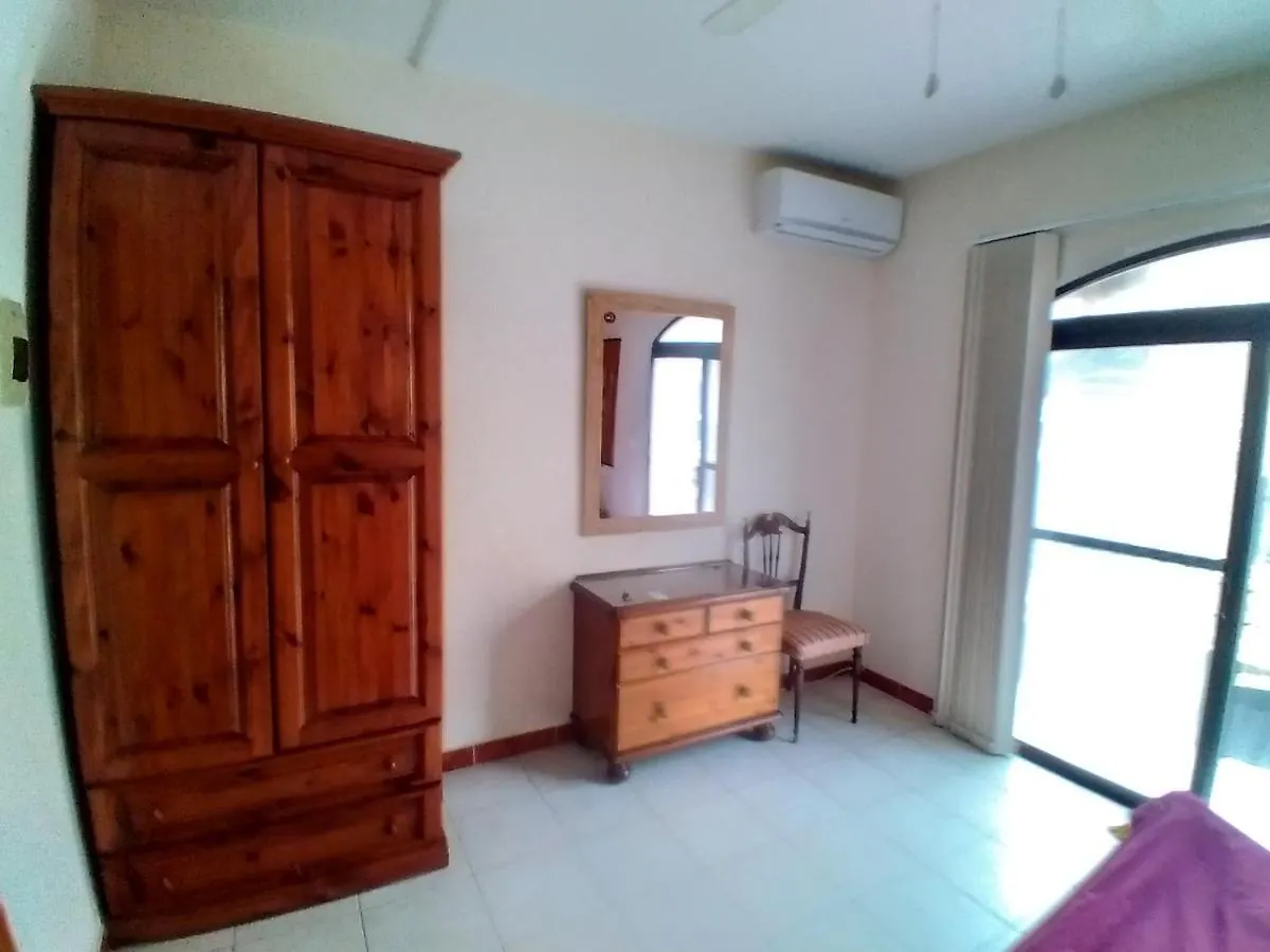 Affittacamere Hotel Seafront Akwador Marsaskala Malta